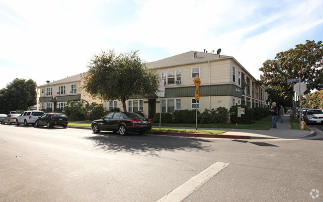 Building Photo - Park Cherokee Apartments