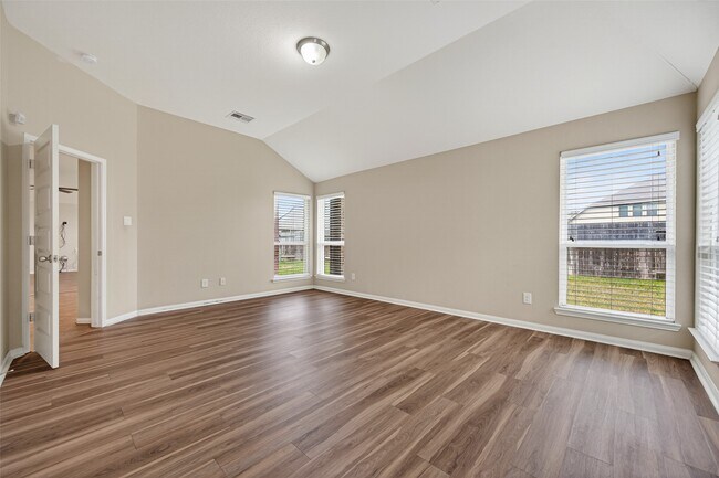 Building Photo - 18206 Florence Run Ln