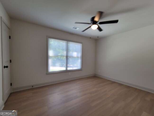 Building Photo - 413 Loblolly Ridge Rd