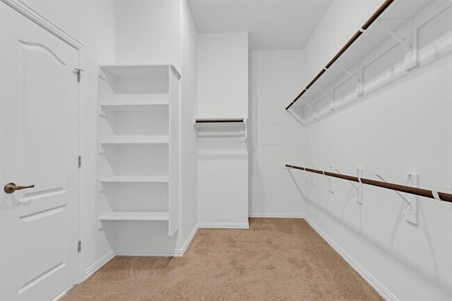 Building Photo - 356 Biscayne Bay Bend