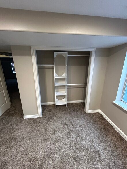 Building Photo - 5789 W Muirwood Dr