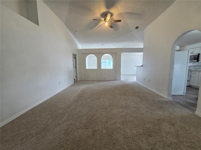 Building Photo - 6306 Gondola Dr