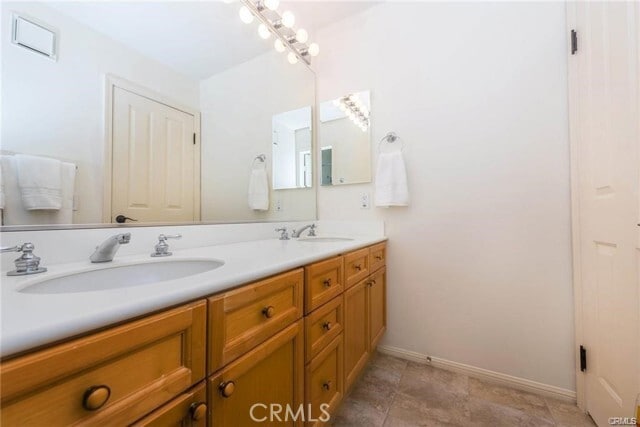 Building Photo - 10775 Mueller Ct