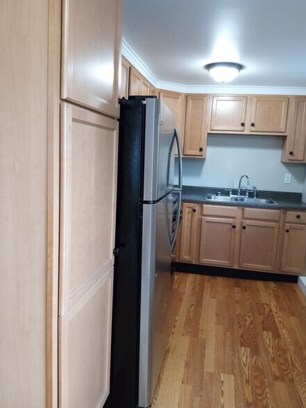 Kitchen - 15236 NY-30