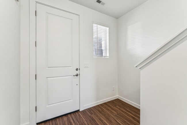 Building Photo - 8284 W Grey Alder Dr