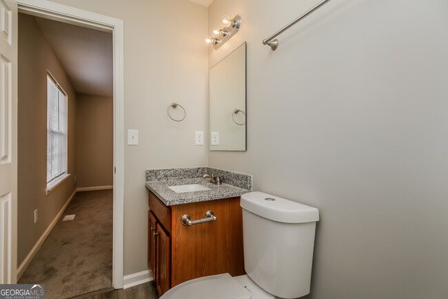 Building Photo - 34 Canter Ln