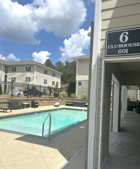 Building Photo - 1101 Molly Barr Rd