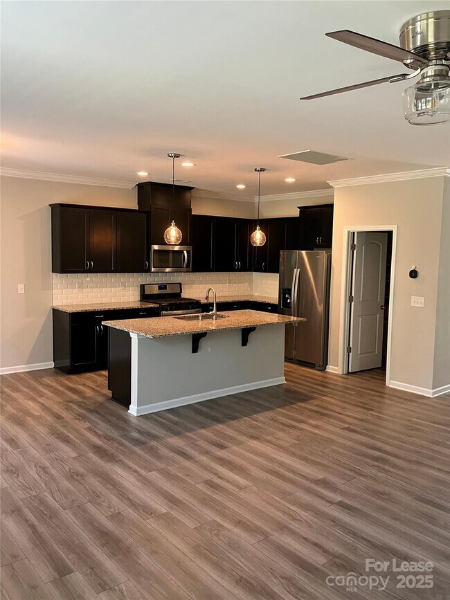 Building Photo - 10421 Bluejack Oak Ct