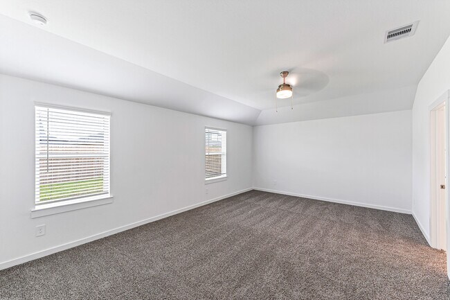 Building Photo - 30226 Belgrade Pk Ln