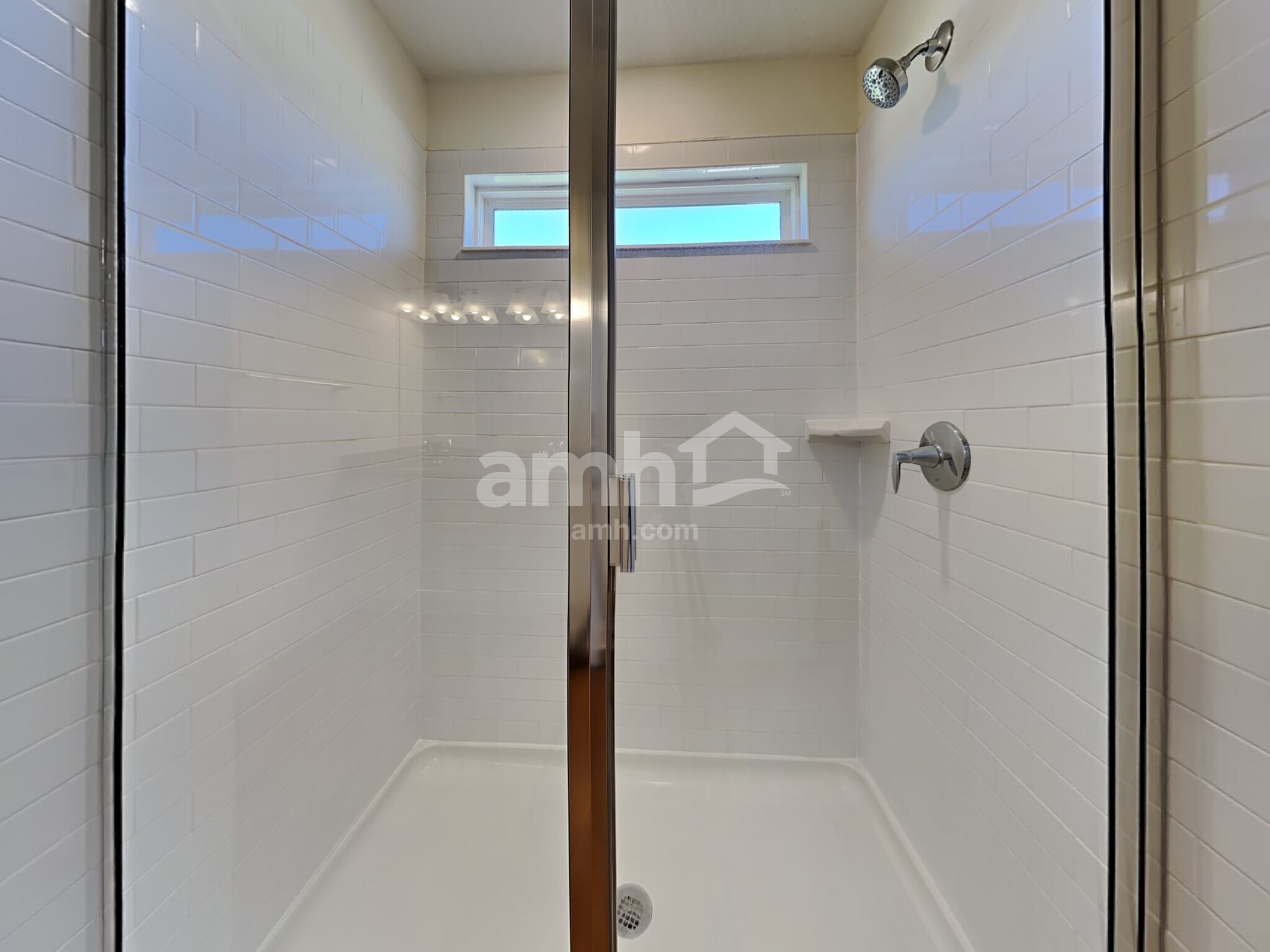 Building Photo - 730 Celebration Lane