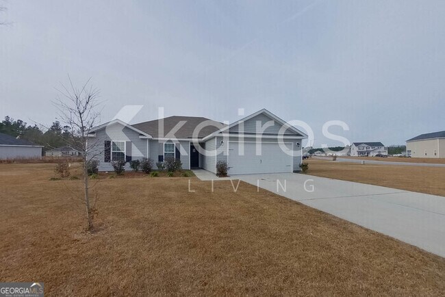 Building Photo - 300 Hemlock Ct