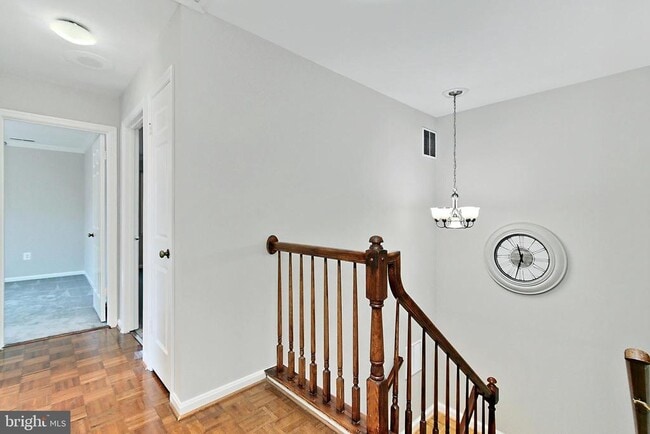 Building Photo - 6572 Flagmaker Ct