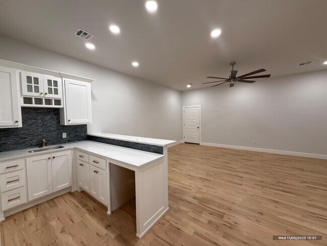 Building Photo - 8340 NW 130th Cir