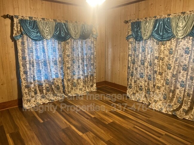 Building Photo - 509 Cesaire St