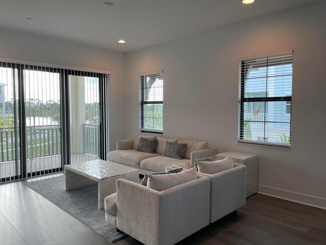 Building Photo - 12678 Machiavelli Way