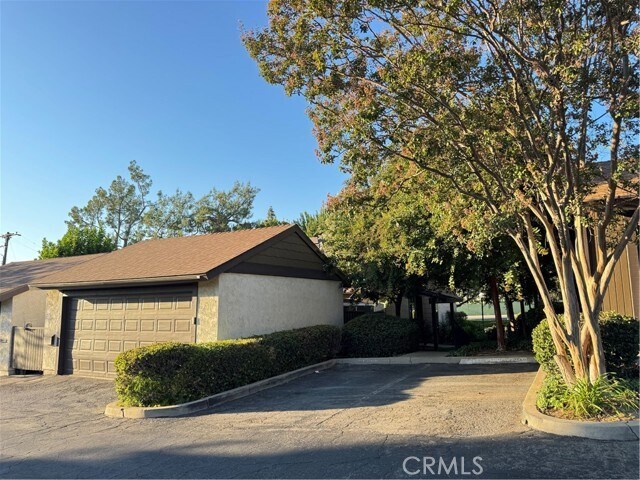 Building Photo - 453 Heatherglen Ln