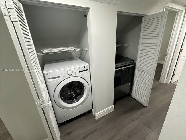 Building Photo - 12005 SW 14th St