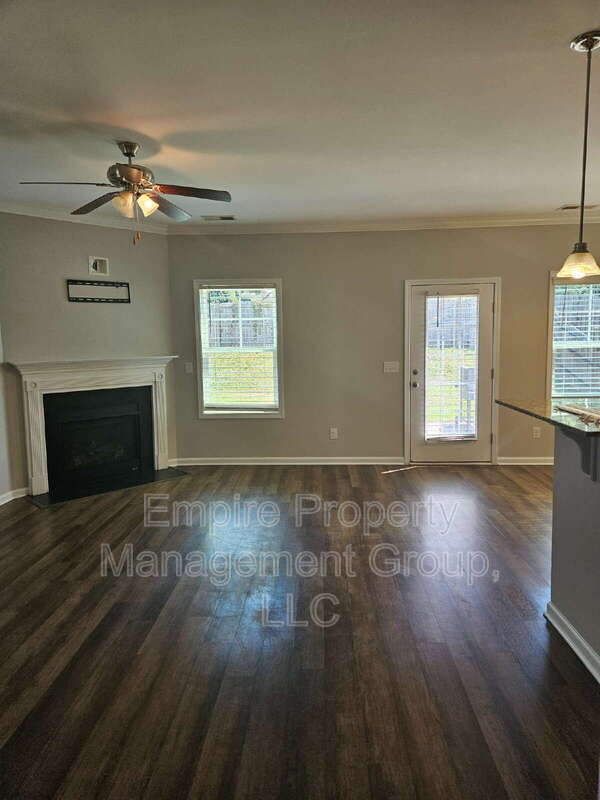 Building Photo - 21 Apple Tree Ct.