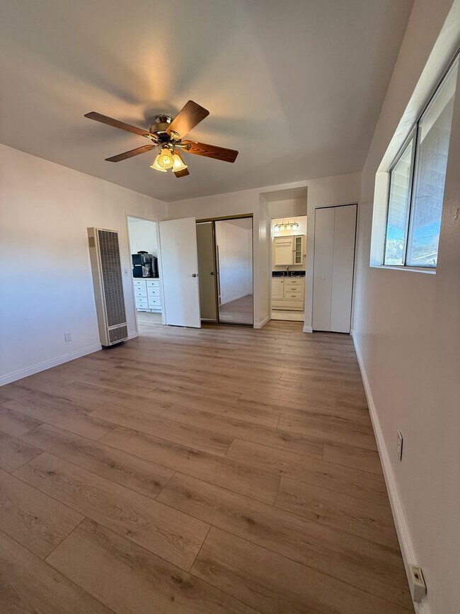 Building Photo - Medford Street