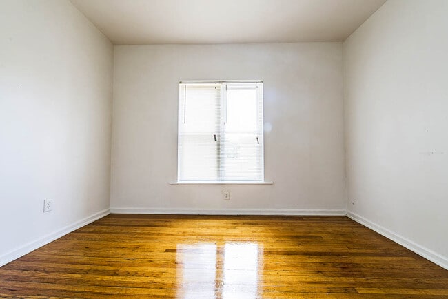 Building Photo - 3650-54 W 18th 1657-59 S Lawndale Chicago, IL 60623