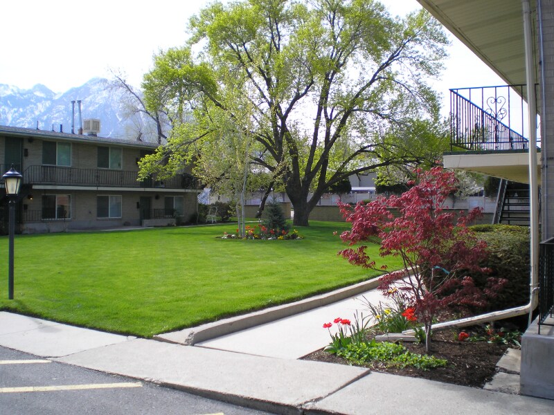 Building Photo - 2117 E 3300 S
