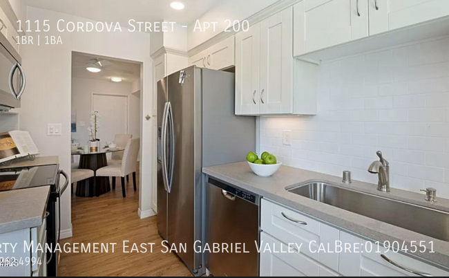 Building Photo - STUNNING REMODELED CONDO  IN PRIME PASADEN...