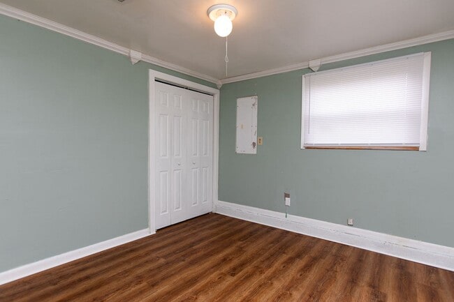 Building Photo - Call Sabrina Thomas at 757-767-0767 for more information