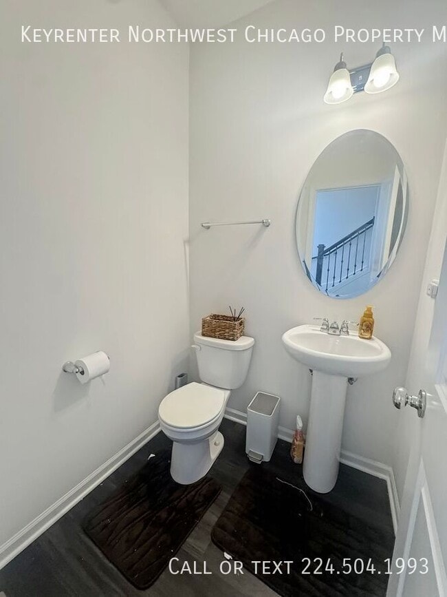 Building Photo - 170 Montvale Ln