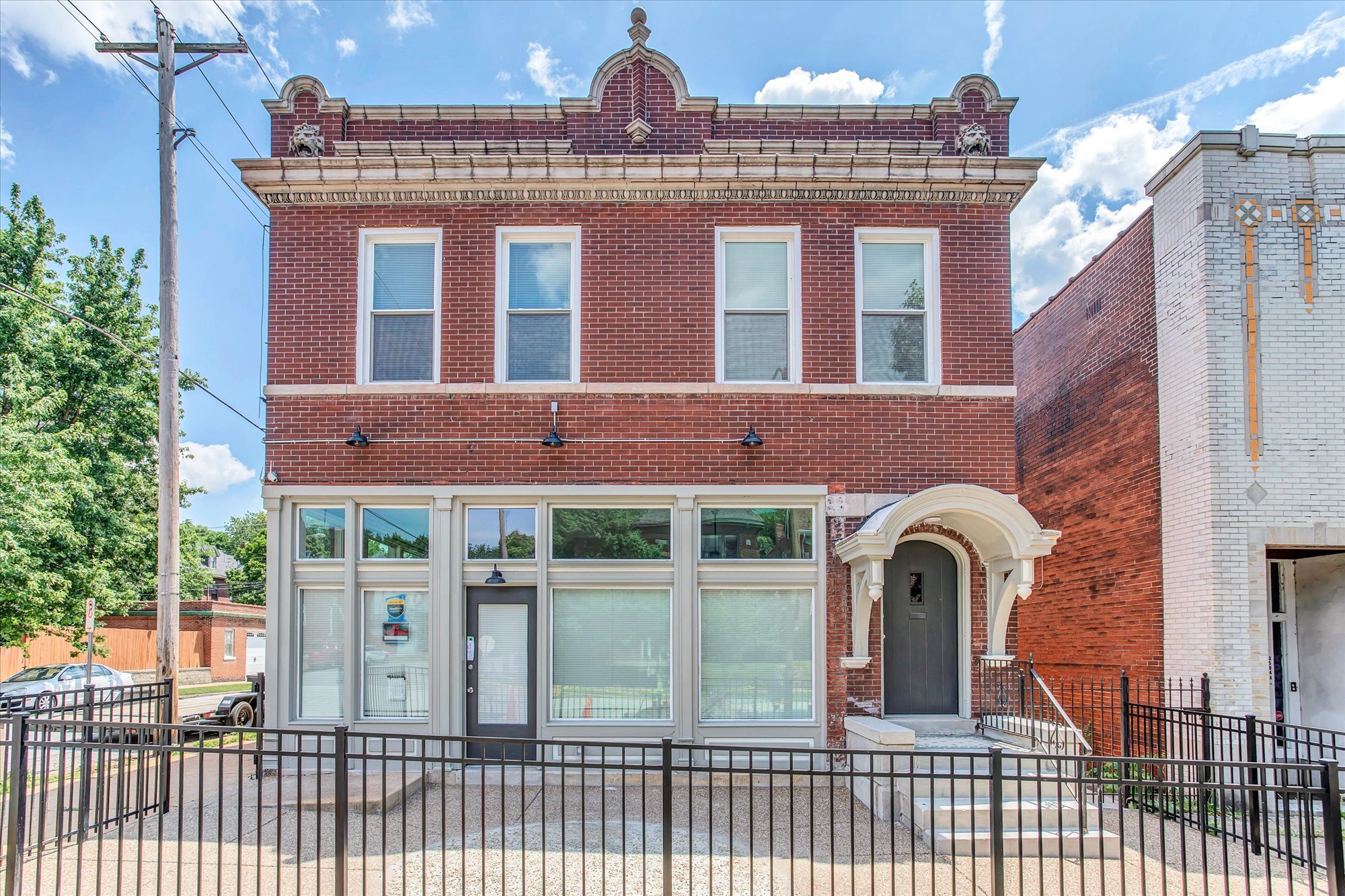 Building Photo - 3500 Magnolia Ave
