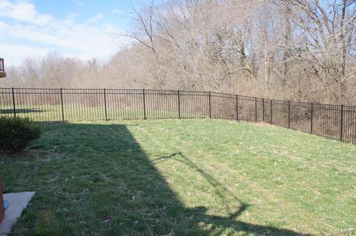 Building Photo - 2651 Brookmeadow Dr