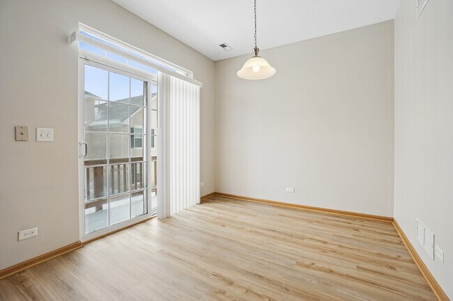 Building Photo - 3763 Bailey Rd