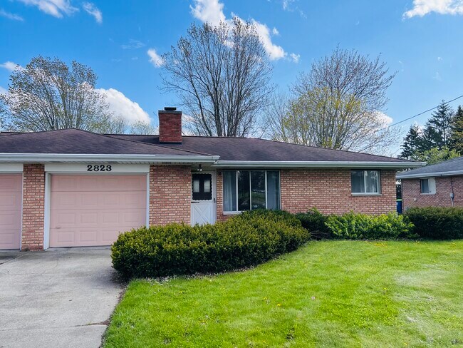 Building Photo - 2823 Kochville Rd