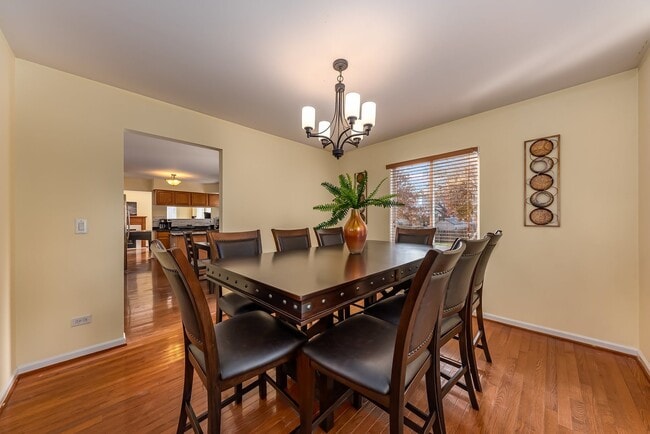 Building Photo - 2735 Skylane Dr