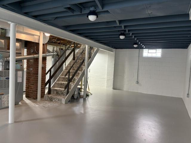 Building Photo - 715 Linda Vista St