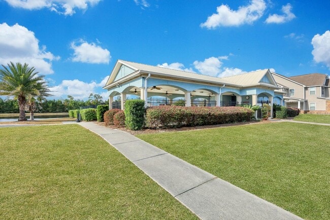 Building Photo - Centrally Located Ranch Home in Richmond Hill