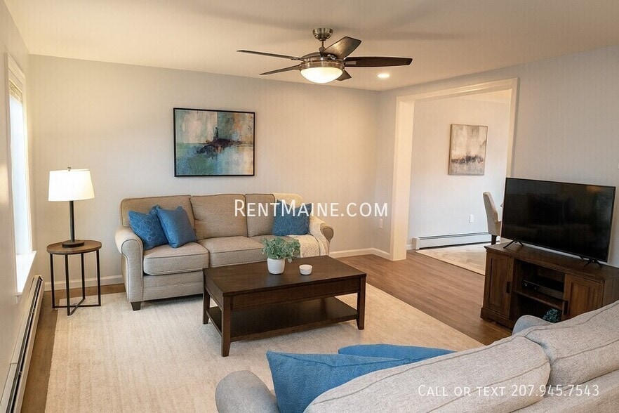 Building Photo - 208 Rocky Rdg Dr