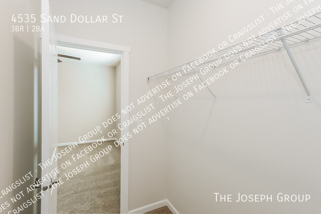 Building Photo - 4535 Sand Dollar Dr