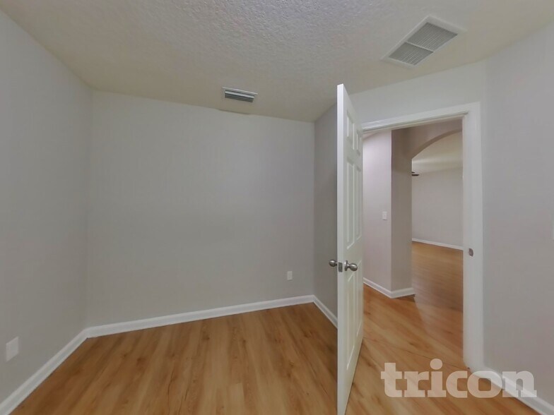 Building Photo - 78611 Rock Ct