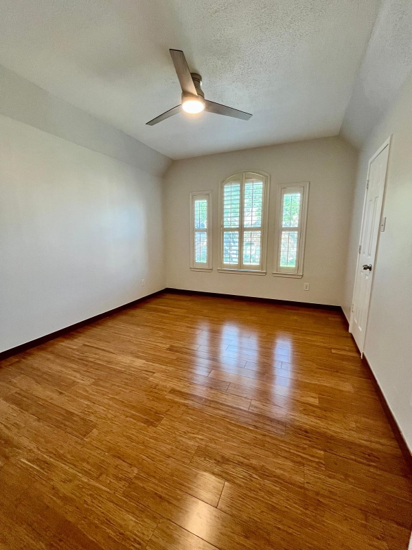 Building Photo - 3109 Glenmere Ct