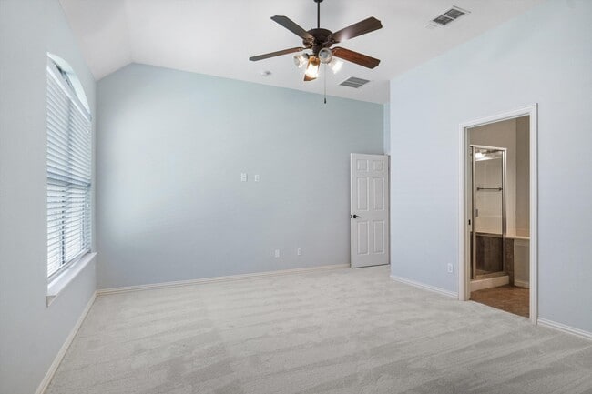 Building Photo - 5920 Pedernales Ridge