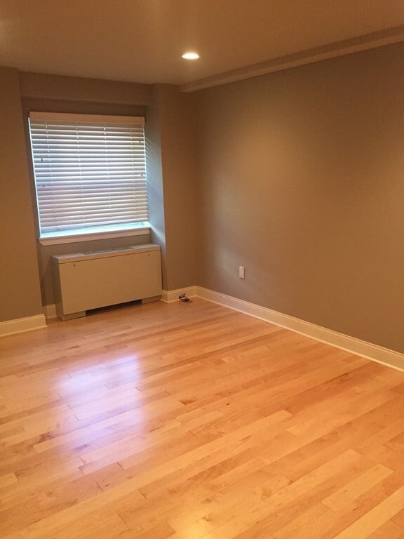 Building Photo - 1600 Beacon St