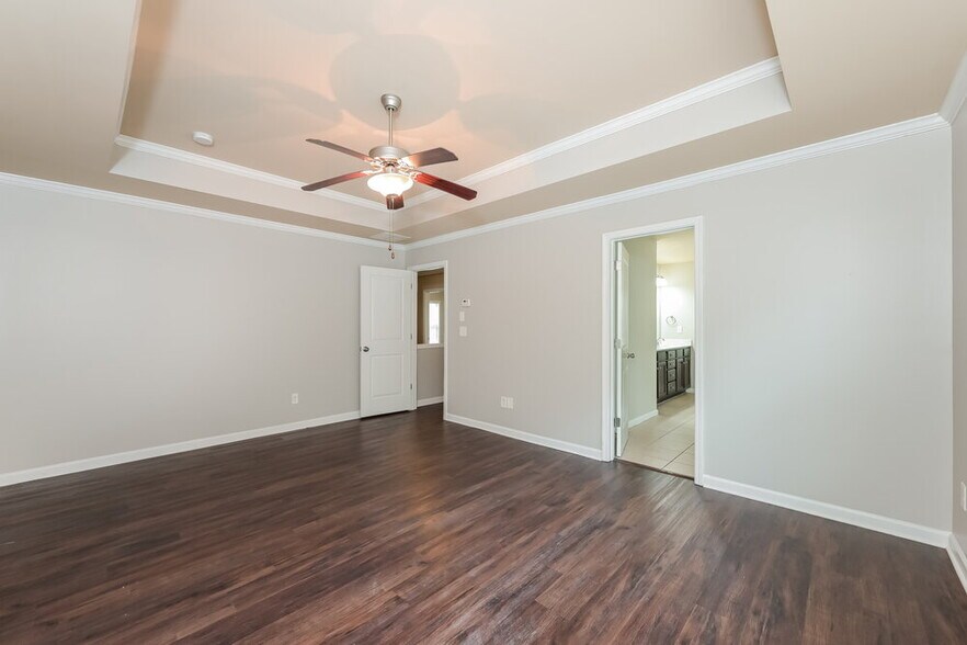 Building Photo - 131 Shadow Creek Ct