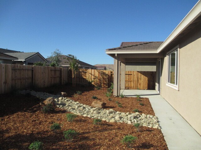 Building Photo - 4024 Jerome Way