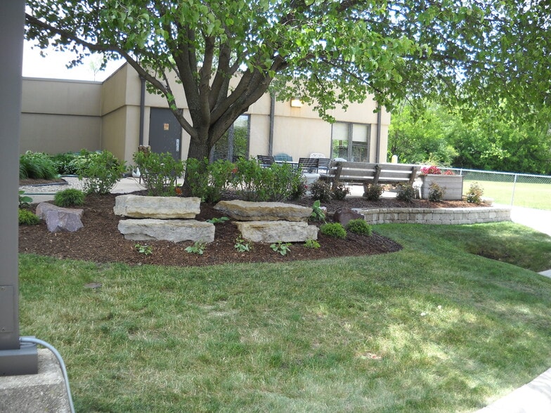 Building Photo - Park Towers Apartments