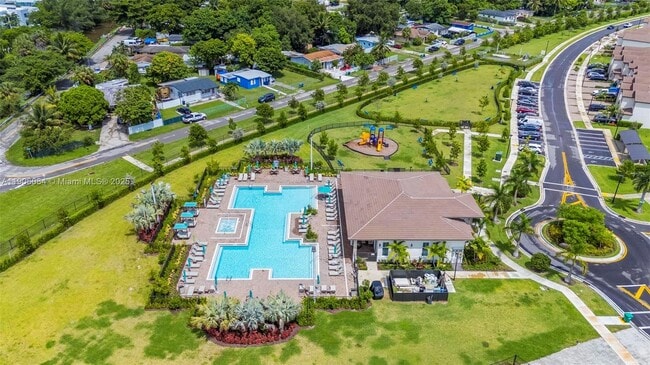 Building Photo - 12774 NW 22nd Pl