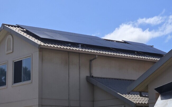 Building Photo - Upgraded 4BR,3BA Home in Ewa Gentry Summerhill with Solar PV