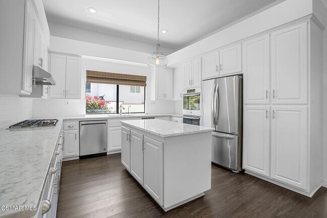 Building Photo - 1142 Earlham Ct