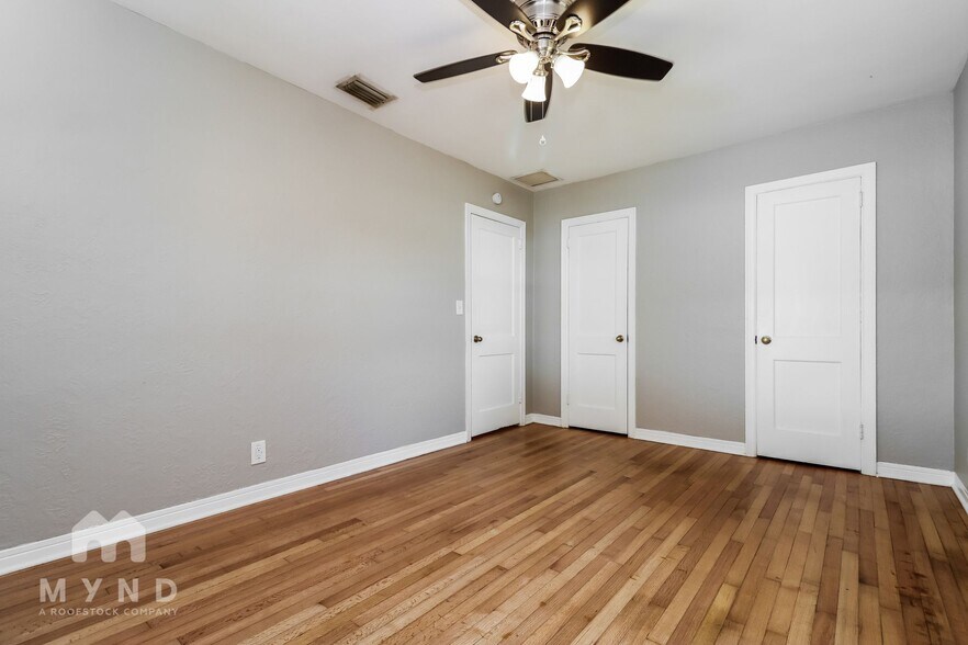 Building Photo - 3301 Yale St N