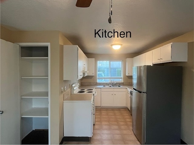 Kitchen - 3606 White Oak Ct NE