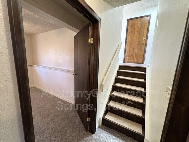 Building Photo - 3525 Fair Dawn Dr